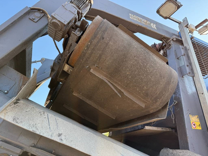 Мобильная дробилка Kleemann MR130ZS EVO K024 Impact Crusher - Dutch Machine!: фото 14 Мобильная дробилка Kleemann MR130ZS EVO K024 Impact Crusher - Dutch Machine!: фото 14