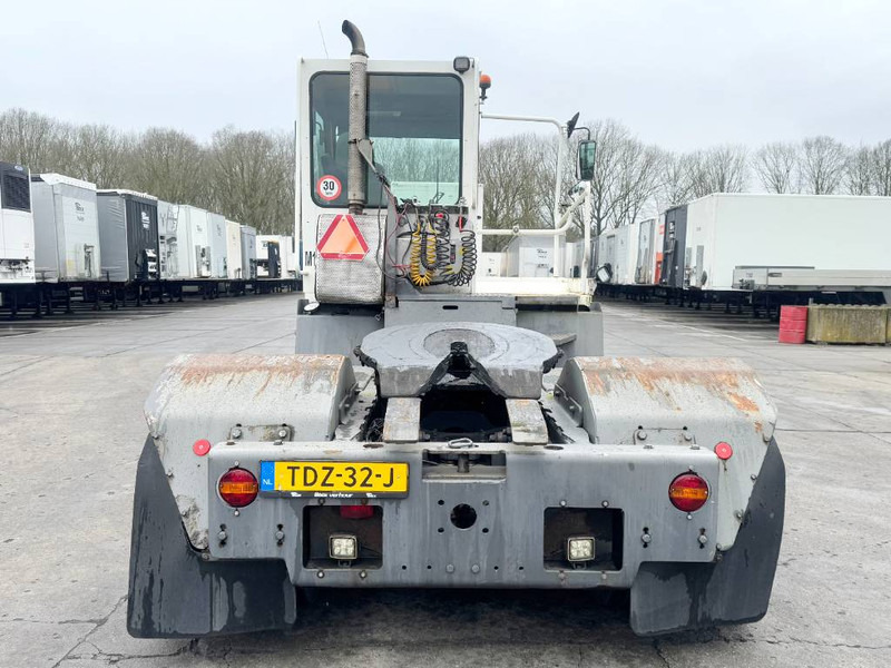 Terberg YT222 - Dutch truck / Automatic / 55t Payload - Терминальный тягач: фото 3 Terberg YT222 - Dutch truck / Automatic / 55t Payload - Терминальный тягач: фото 3