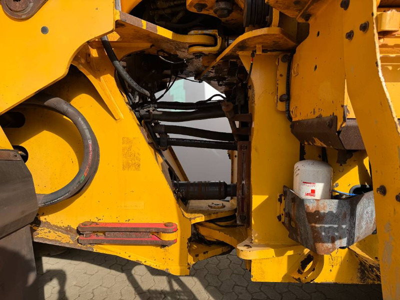 Колёсный погрузчик Volvo L180H - 3rd Function / Weight System: фото 18