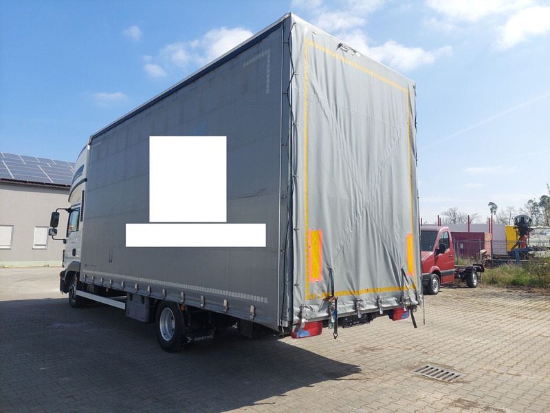 Тентованный грузовик MAN TGL 8.220: фото 6 Тентованный грузовик MAN TGL 8.220: фото 6