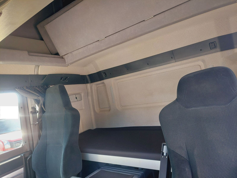 Тентованный грузовик MAN TGL 8.220: фото 18 Тентованный грузовик MAN TGL 8.220: фото 18