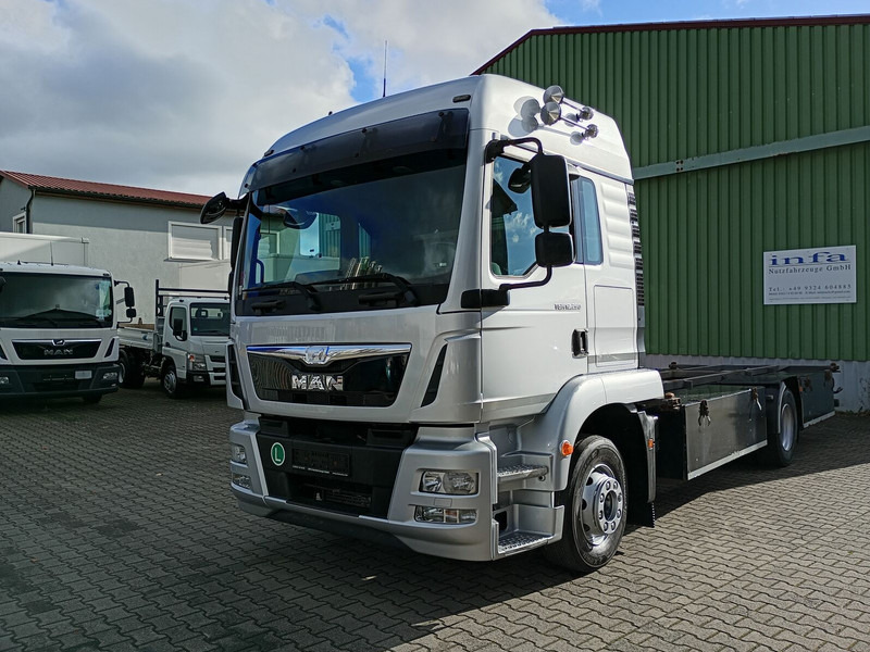 MAN TGM 12.290 BDF Euro 6 4x2 AHK (37) - Грузовик-шасси: фото 3 MAN TGM 12.290 BDF Euro 6 4x2 AHK (37) - Грузовик-шасси: фото 3