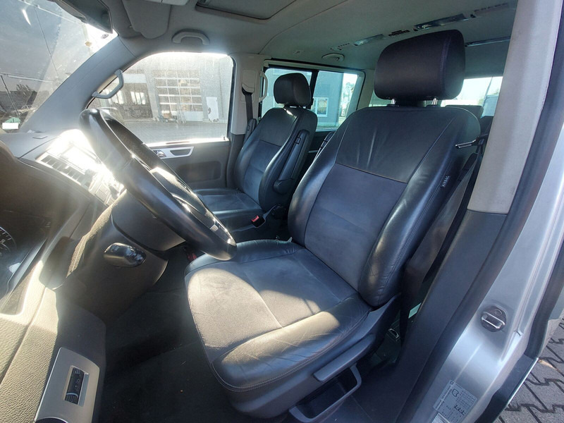 Микроавтобус, Пассажирский фургон Volkswagen Transporter Multivan AHK Doppelklima Tisch Leder 7-Sitzer: фото 11