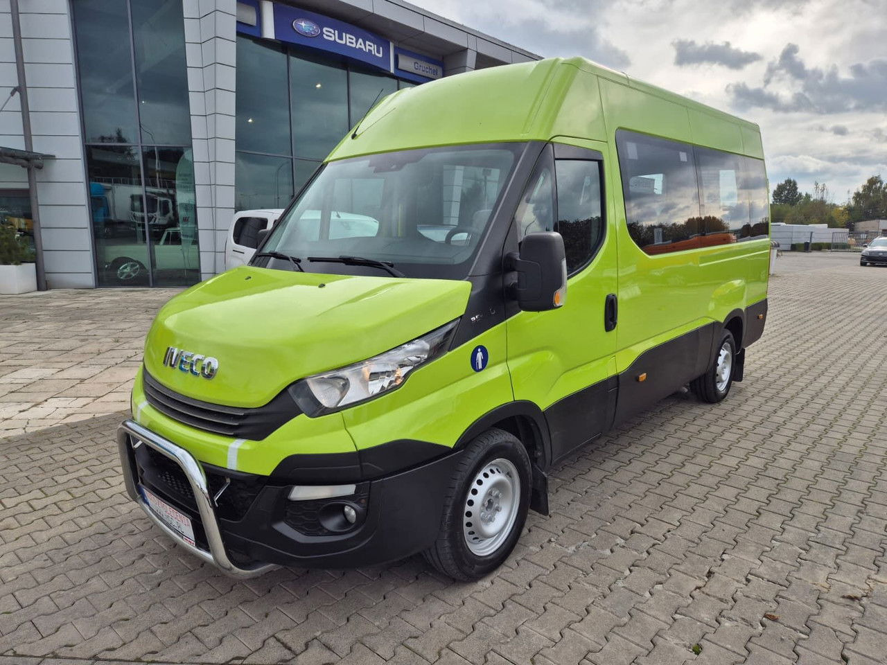 Iveco Daily 35S12 Hi-Matic / 10 Seats / Super Condition - Микроавтобус, Пассажирский фургон: фото 1 Iveco Daily 35S12 Hi-Matic / 10 Seats / Super Condition - Микроавтобус, Пассажирский фургон: фото 1
