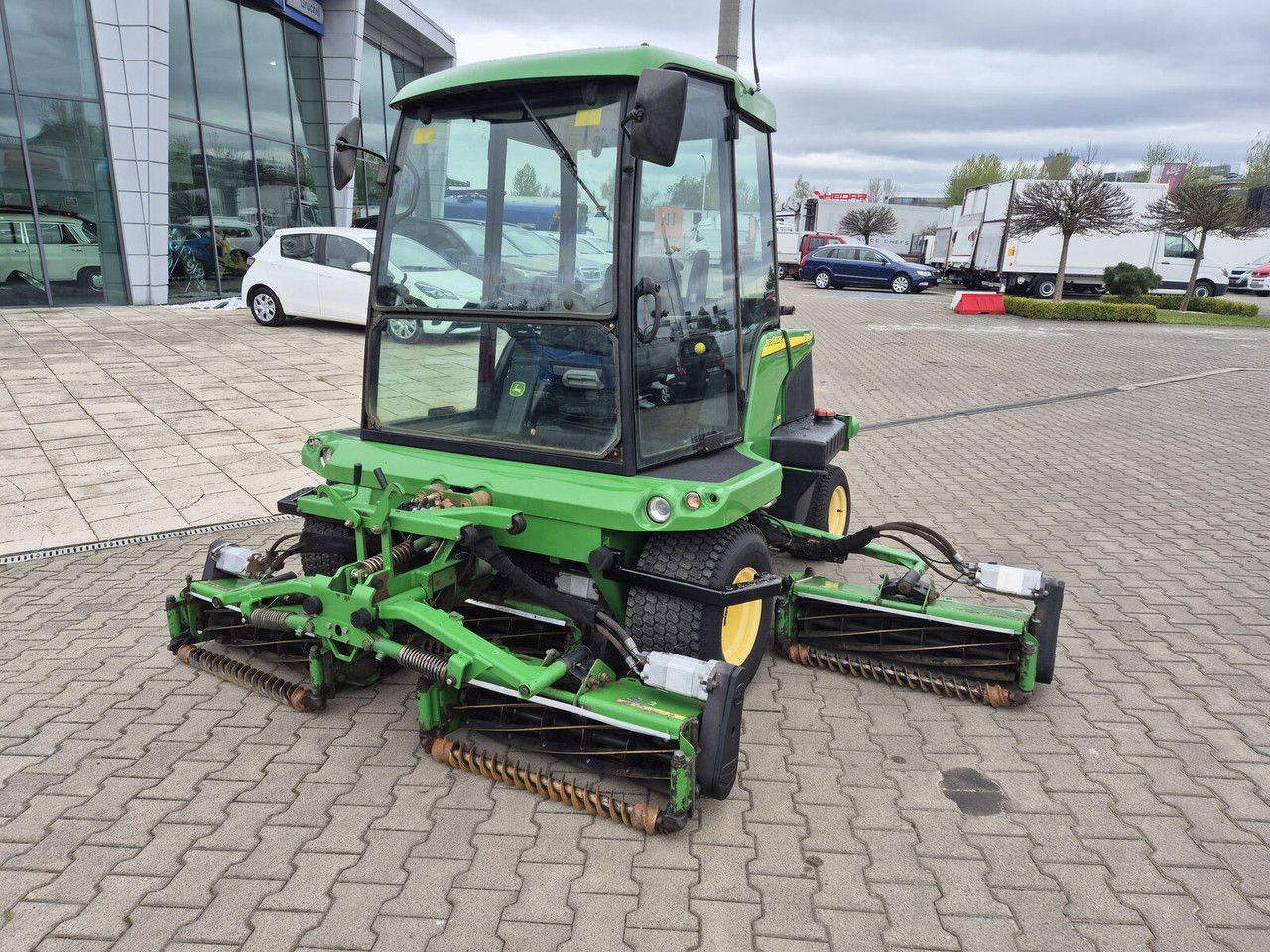 John Deere 1905 4WD / 2010 / Serviced / Cabin - Газонокосилка: фото 2 John Deere 1905 4WD / 2010 / Serviced / Cabin - Газонокосилка: фото 2