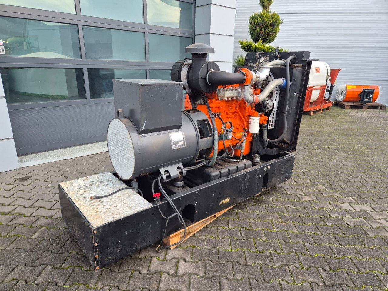 Mecc Alte ECP34 2S4 - FTP Engine,126kVA,New oils, filters, L Mecc Alte ECP34 2S4 - FTP Engine,126kVA,New oils, filters, Like New - Электрогенератор: фото 4 Mecc Alte ECP34 2S4 - FTP Engine,126kVA,New oils, filters, L Mecc Alte ECP34 2S4 - FTP Engine,126kVA,New oils, filters, Like New - Электрогенератор: фото 4