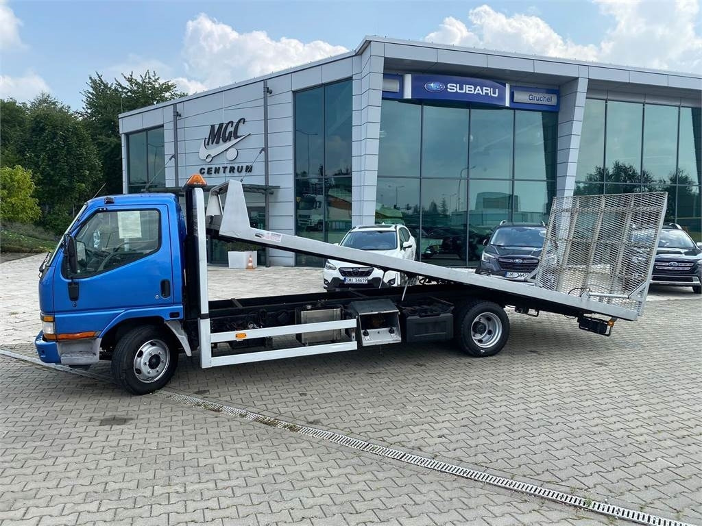 Mitsubishi Canter 3,0 D MOBILE PLATFORM / HYDRAULIC / CARS AN - Эвакуатор: фото 3 Mitsubishi Canter 3,0 D MOBILE PLATFORM / HYDRAULIC / CARS AN - Эвакуатор: фото 3