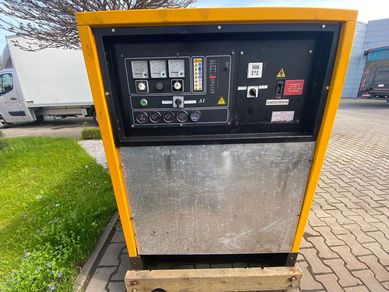 SDMO NS 60 W M, Silent generator 60kVA, 48KW NS 60 W M, Silent generator 60kVA, 48KW - Электрогенератор: фото 3 SDMO NS 60 W M, Silent generator 60kVA, 48KW NS 60 W M, Silent generator 60kVA, 48KW - Электрогенератор: фото 3