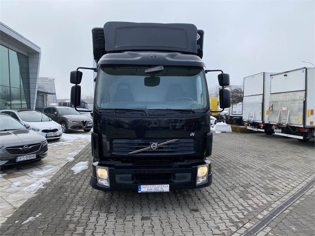 Volvo FL240 / HULSTEINS / 18 EP / 1 OWNER / SERVICED! - Рефрижератор: фото 3 Volvo FL240 / HULSTEINS / 18 EP / 1 OWNER / SERVICED! - Рефрижератор: фото 3