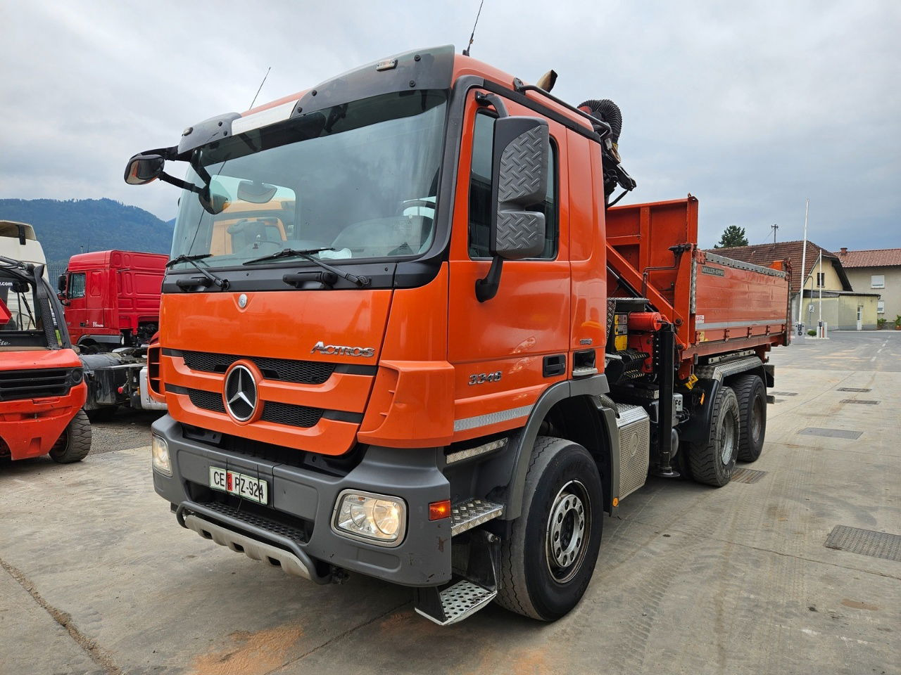 Mercedes-Benz Actros 3346 K palfinger PK 18002 - bordmatic - meiller tipper - EPS 3 pedals - Самосвал: фото 1 Mercedes-Benz Actros 3346 K palfinger PK 18002 - bordmatic - meiller tipper - EPS 3 pedals - Самосвал: фото 1