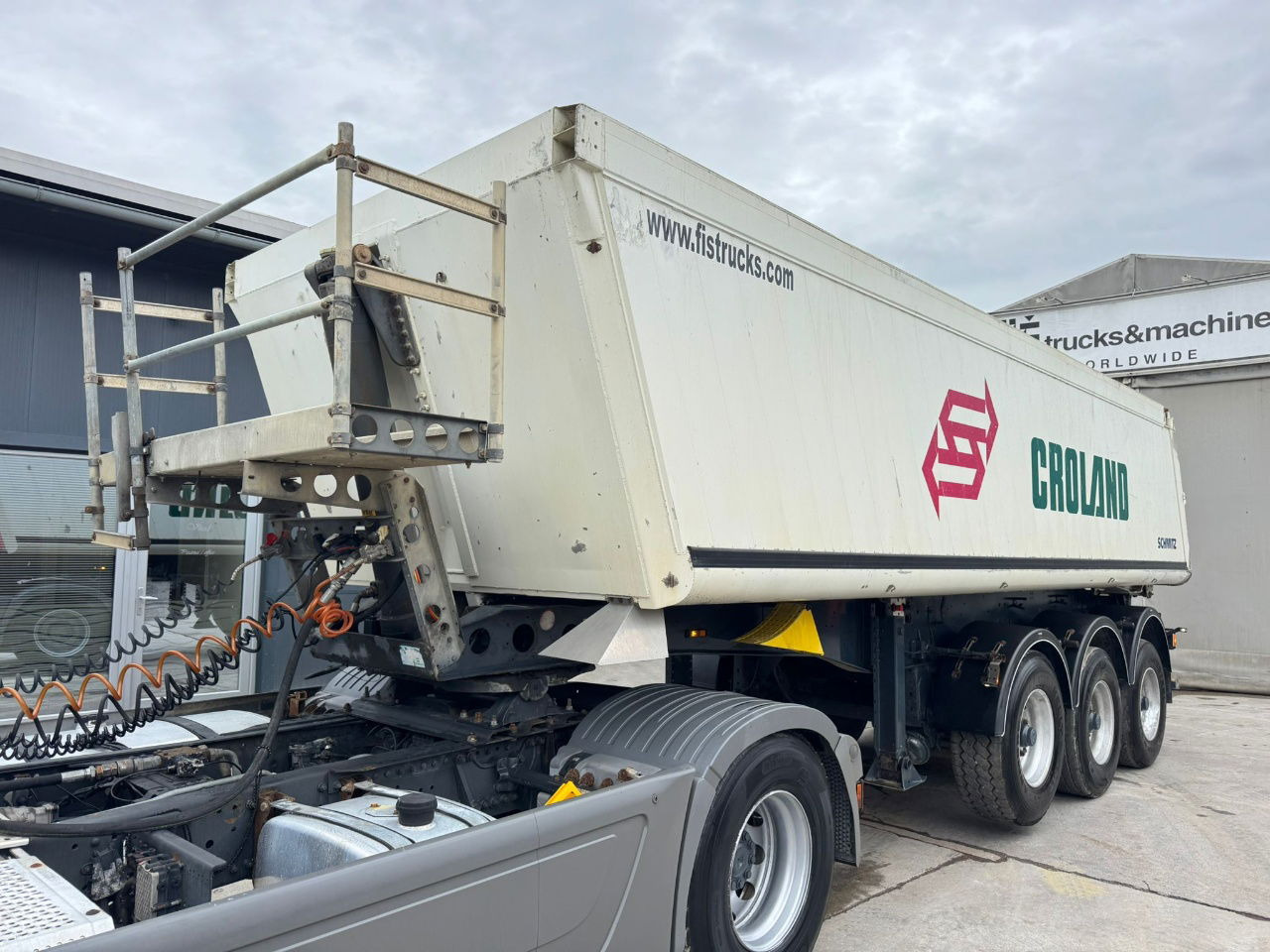 Schmitz Cargobull SKI 24 Tipper Trailer - Самосвальный полуприцеп: фото 1 Schmitz Cargobull SKI 24 Tipper Trailer - Самосвальный полуприцеп: фото 1