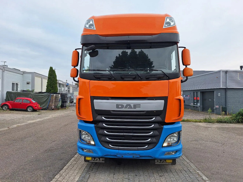DAF XF 460 XF 460 MET ZF RETARDER - Тягач: фото 2 DAF XF 460 XF 460 MET ZF RETARDER - Тягач: фото 2