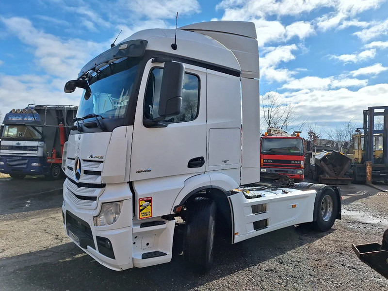Mercedes-Benz Actros 1845 Actros 1845 - Тягач: фото 1 Mercedes-Benz Actros 1845 Actros 1845 - Тягач: фото 1