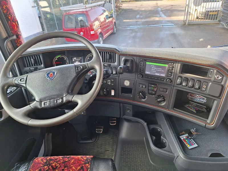 Тягач Scania R520 R520 V8: фото 8