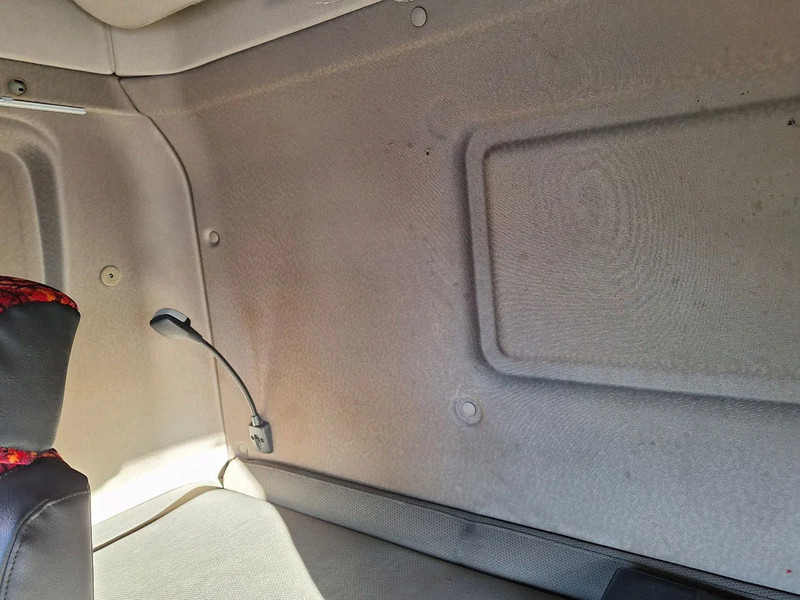 Тягач Scania R520 R520 V8: фото 13