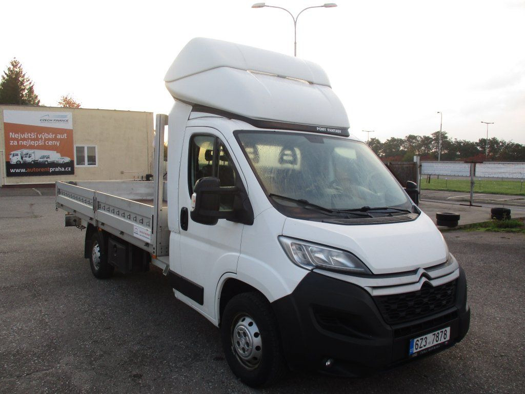 Citroën Jumper 2,0 BlueHDi Citroën Jumper 2,0 BlueHDi - Малотоннажный бортовой грузовик: фото 2 Citroën Jumper 2,0 BlueHDi Citroën Jumper 2,0 BlueHDi - Малотоннажный бортовой грузовик: фото 2