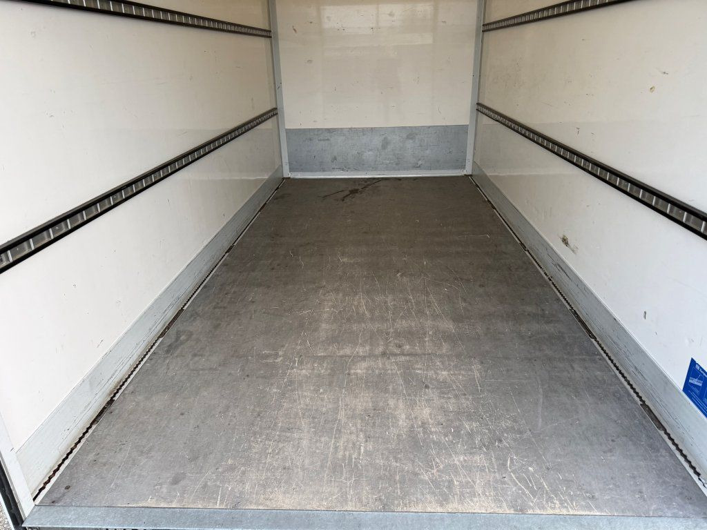 Малотоннажный фургон Iveco Daily 35C16: фото 15