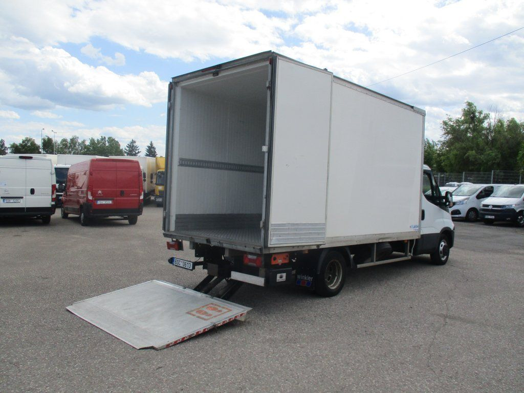 Малотоннажный рефрижератор Iveco Daily 35C16  Dhollandia: фото 6