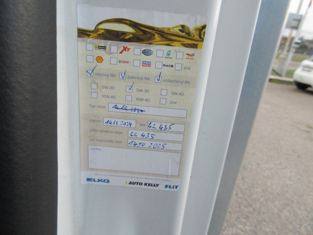 Малотоннажный фургон Iveco Daily 35C16 Iveco Daily 35C16: фото 18 Малотоннажный фургон Iveco Daily 35C16 Iveco Daily 35C16: фото 18