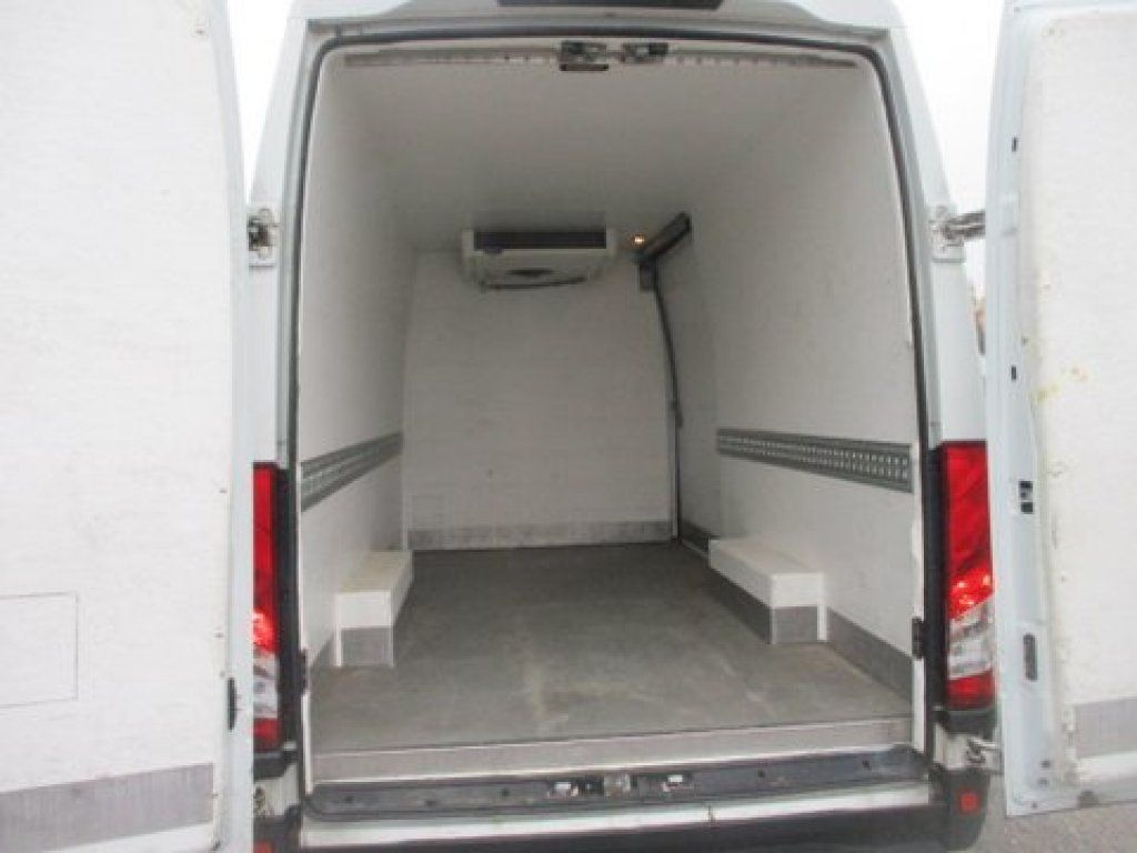 Iveco Daily 35S15V - Цельнометаллический фургон: фото 3 Iveco Daily 35S15V - Цельнометаллический фургон: фото 3