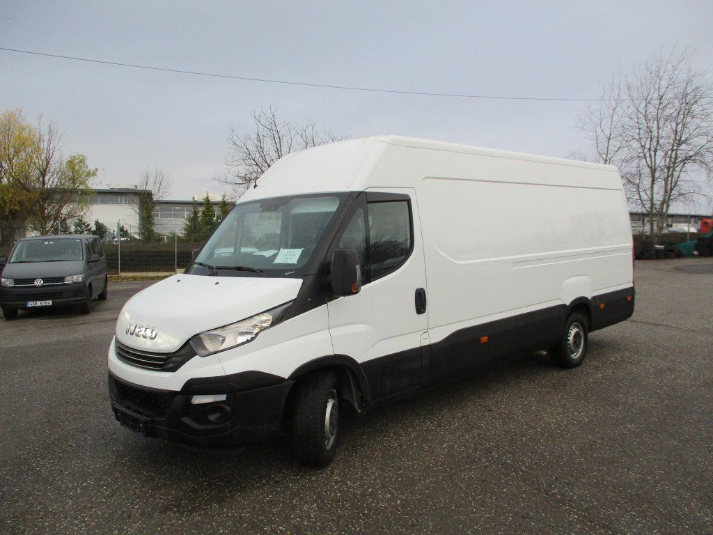 Iveco Daily 35S16 Hi Matic - Цельнометаллический фургон: фото 1 Iveco Daily 35S16 Hi Matic - Цельнометаллический фургон: фото 1