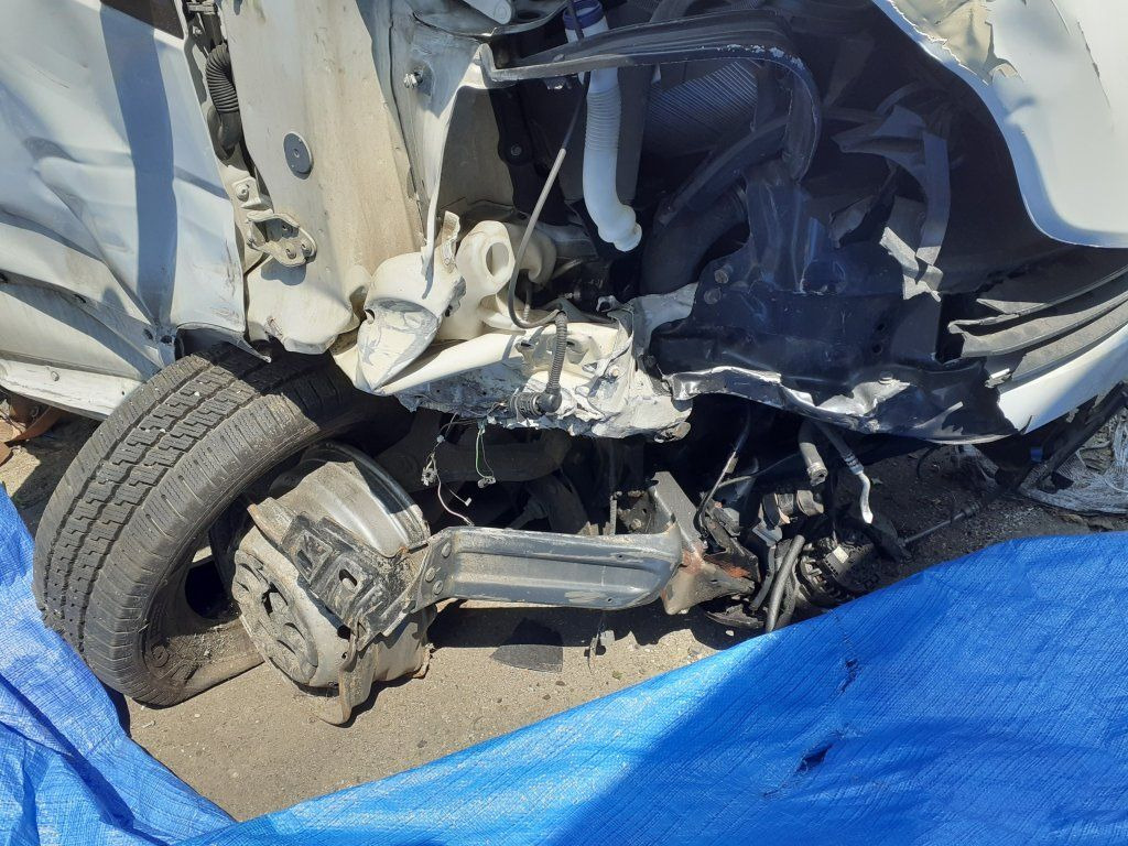 Iveco Daily 35S16 mit LBW DAMAGED - Малотоннажный фургон: фото 4 Iveco Daily 35S16 mit LBW DAMAGED - Малотоннажный фургон: фото 4