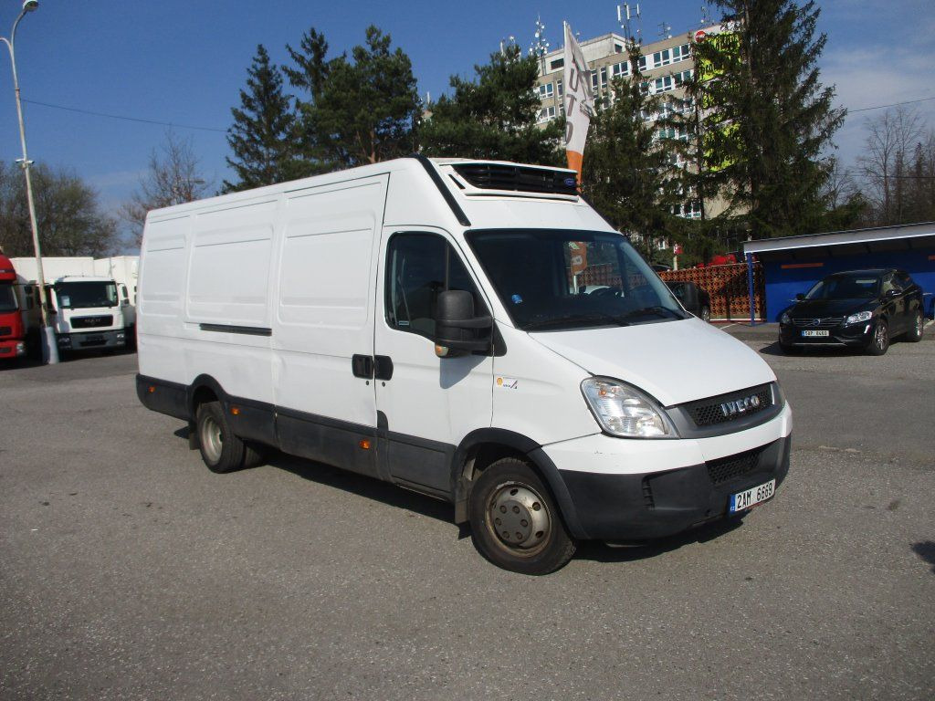 Iveco Daily 50C15 Carrier 350 - Малотоннажный рефрижератор: фото 1 Iveco Daily 50C15 Carrier 350 - Малотоннажный рефрижератор: фото 1