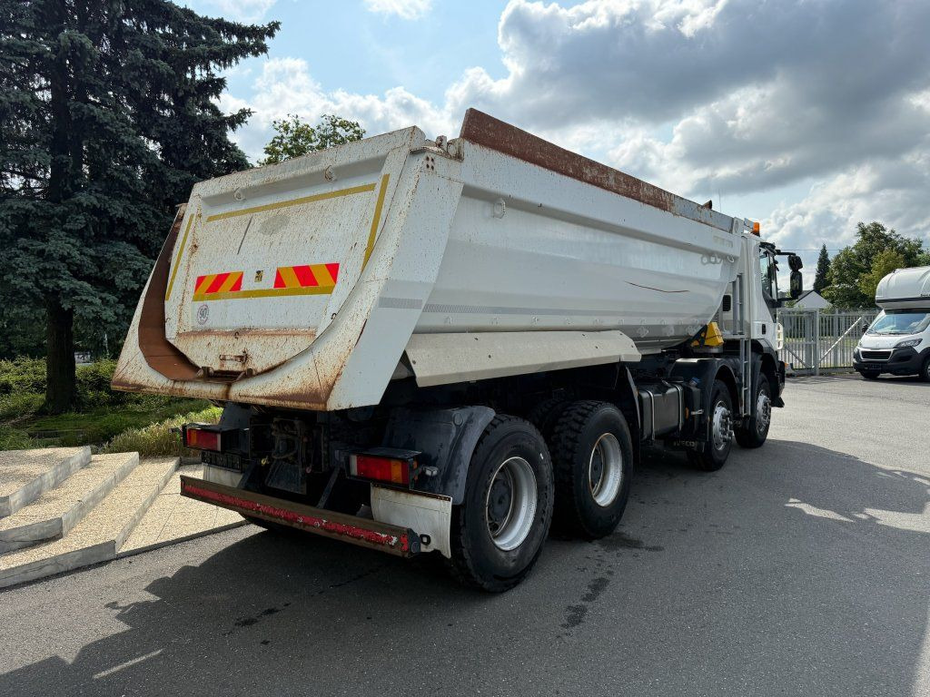 Iveco Trakker 410 S1 8x4 - Самосвал: фото 3 Iveco Trakker 410 S1 8x4 - Самосвал: фото 3