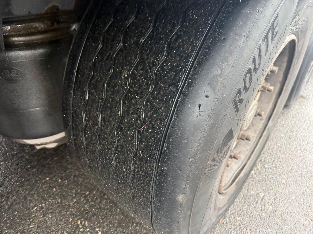 Тентованный полуприцеп Krone SD MEGA/lowdeck: фото 18