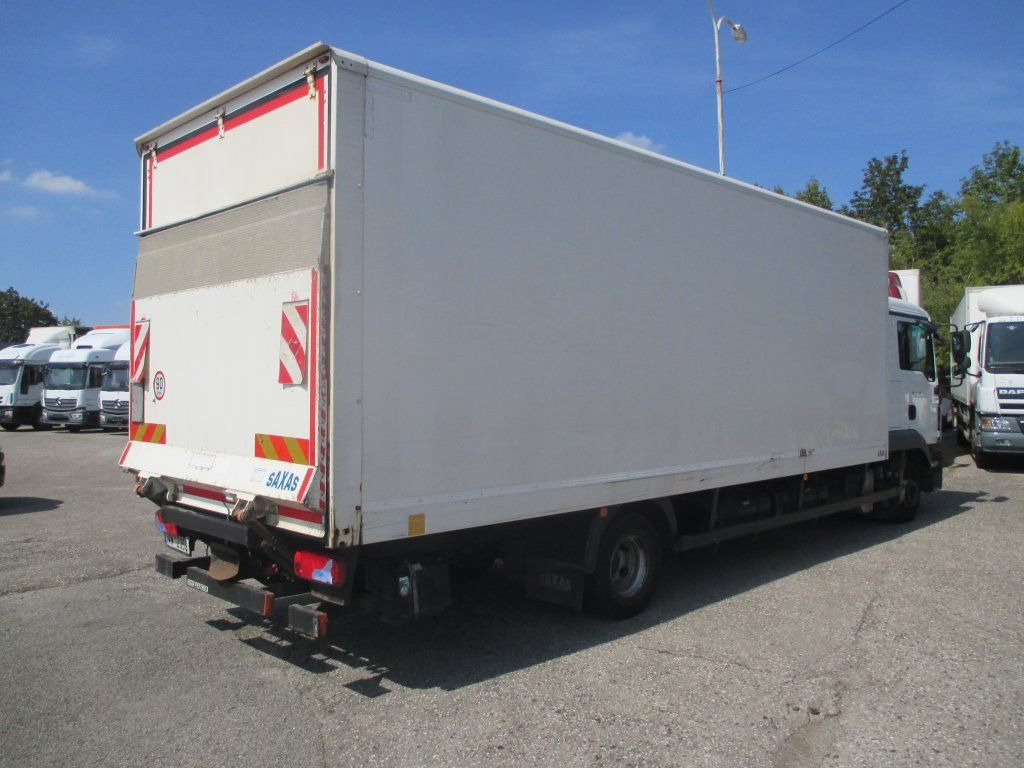 MAN TGL 12.250 - Грузовик с закрытым кузовом: фото 5 MAN TGL 12.250 - Грузовик с закрытым кузовом: фото 5