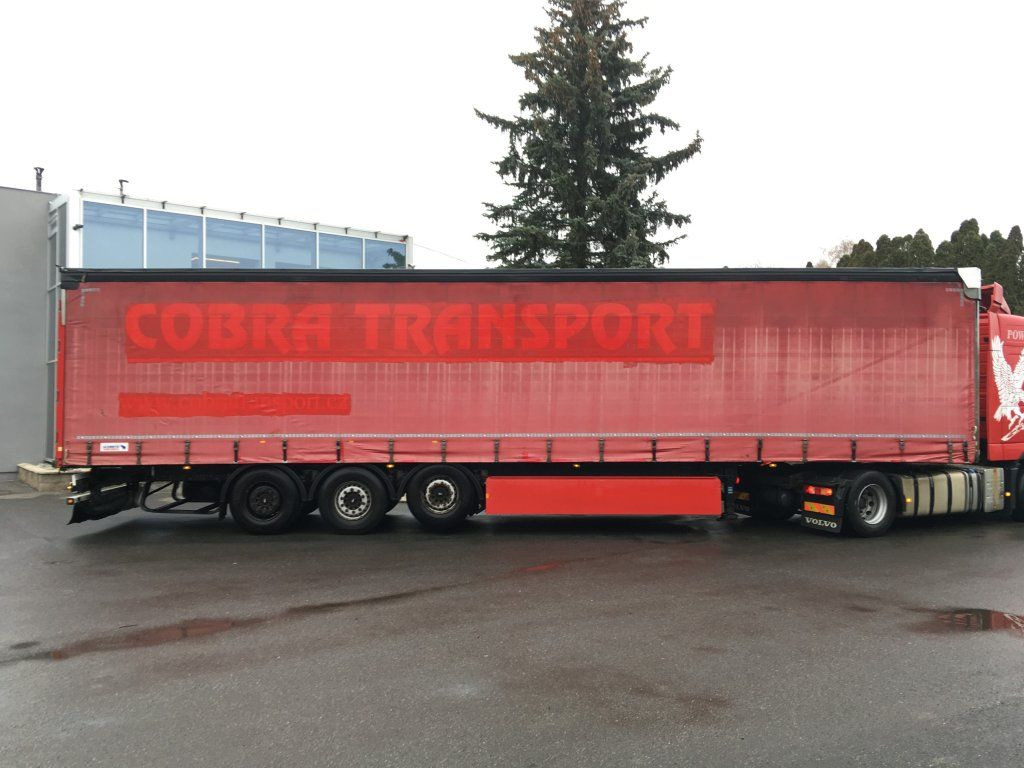Schmitz Cargobull SCB*S3T standard/lifting roof/Hubdach 2,70-2,85m - Тентованный полуприцеп: фото 3 Schmitz Cargobull SCB*S3T standard/lifting roof/Hubdach 2,70-2,85m - Тентованный полуприцеп: фото 3