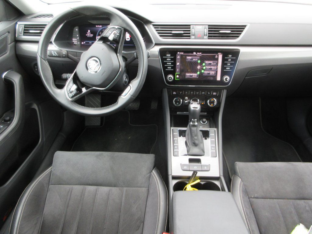 Универсал Skoda 2.0 Tdi  Style: фото 12