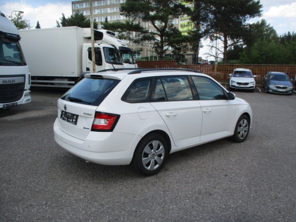 Skoda Ambition - Легковой автомобиль: фото 3 Skoda Ambition - Легковой автомобиль: фото 3