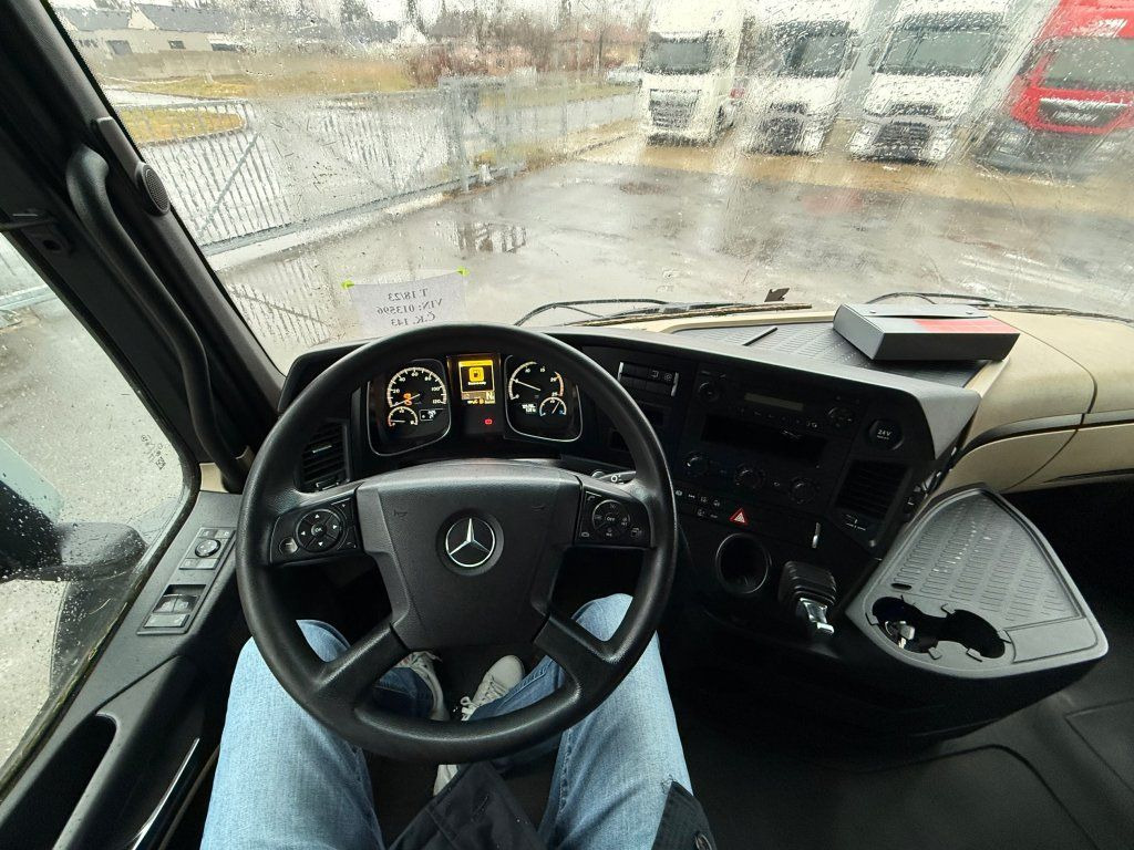 Mercedes-Benz 1845 Actros EURO 6 MEGA/lowdeck в лизинг Mercedes-Benz 1845 Actros EURO 6 MEGA/lowdeck: фото 10