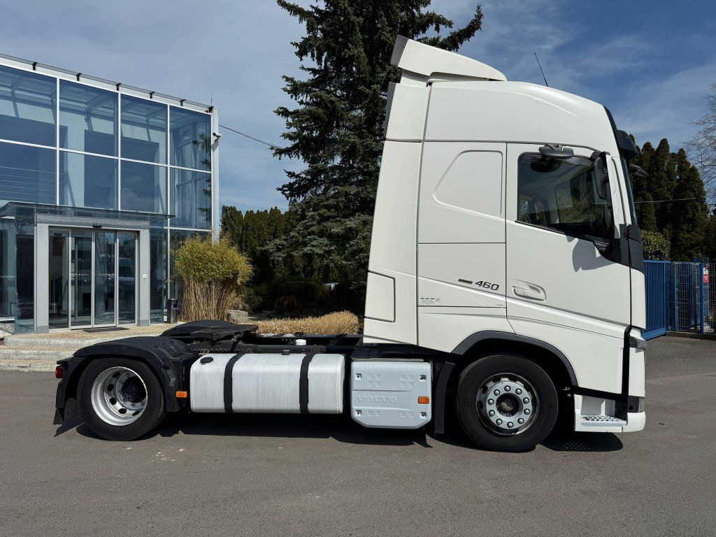 Volvo FH460 EURO 6 MEGA/lowdeck - Тягач: фото 3 Volvo FH460 EURO 6 MEGA/lowdeck - Тягач: фото 3