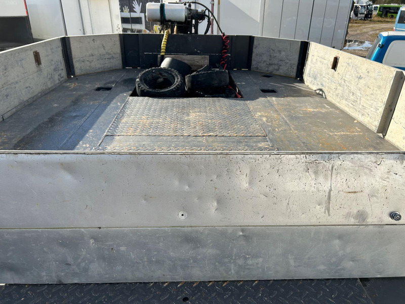 Низкорамный полуприцеп Goldhofer STZ-VL4: фото 11