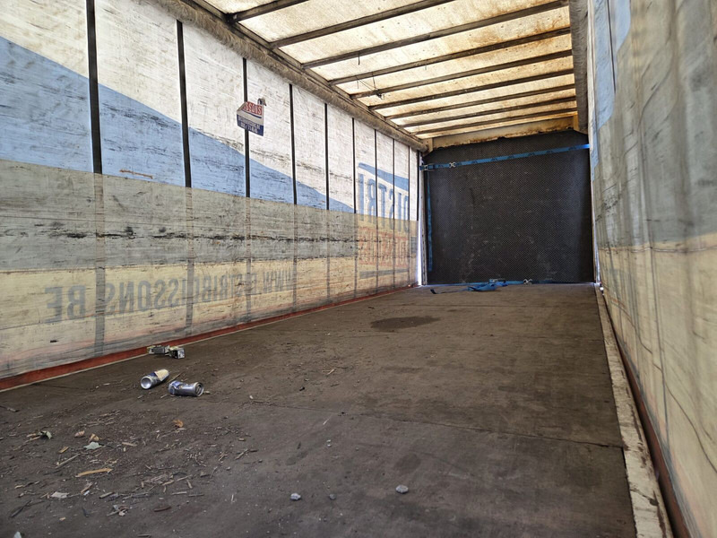 DAF LF55 250 - Тентованный грузовик: фото 3 DAF LF55 250 - Тентованный грузовик: фото 3