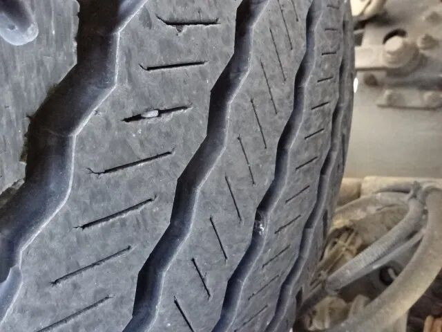 Renault Midlum 270 dxi - manual gearbox / steel suspension lames - Грузовик с закрытым кузовом: фото 5 Renault Midlum 270 dxi - manual gearbox / steel suspension lames - Грузовик с закрытым кузовом: фото 5