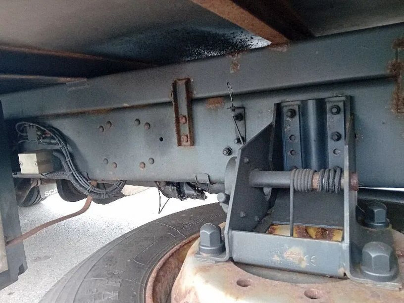 Scania 94.220 D - manual gearbox - top condition - Тентованный грузовик: фото 5 Scania 94.220 D - manual gearbox - top condition - Тентованный грузовик: фото 5
