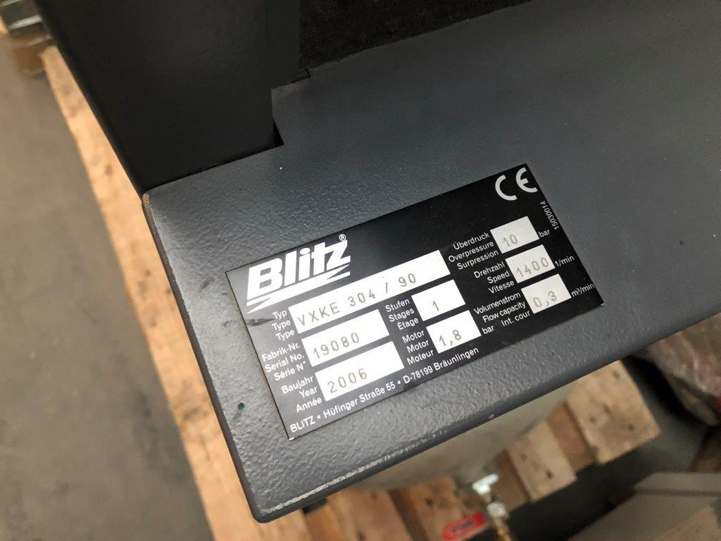 Blitz VXKE 304 - 90 Noise Enclosed Piston Compressor - Воздушный компрессор: фото 2 Blitz VXKE 304 - 90 Noise Enclosed Piston Compressor - Воздушный компрессор: фото 2