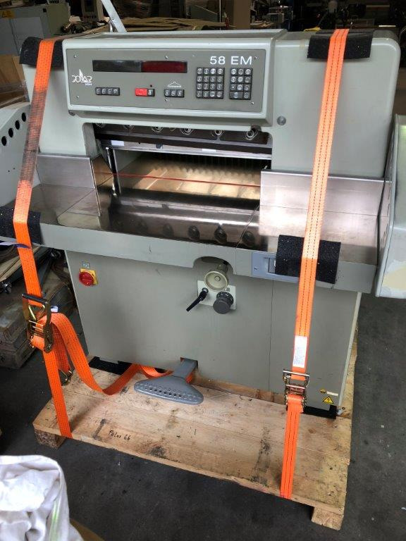 Cutting machine Polar 58 EM - Бумагорезательная машина: фото 3 Cutting machine Polar 58 EM - Бумагорезательная машина: фото 3