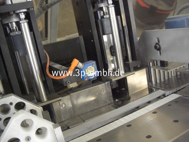 Automatic corner rounding machine Dürselen Corta ES 09 - Печатное оборудование: фото 3 Automatic corner rounding machine Dürselen Corta ES 09 - Печатное оборудование: фото 3