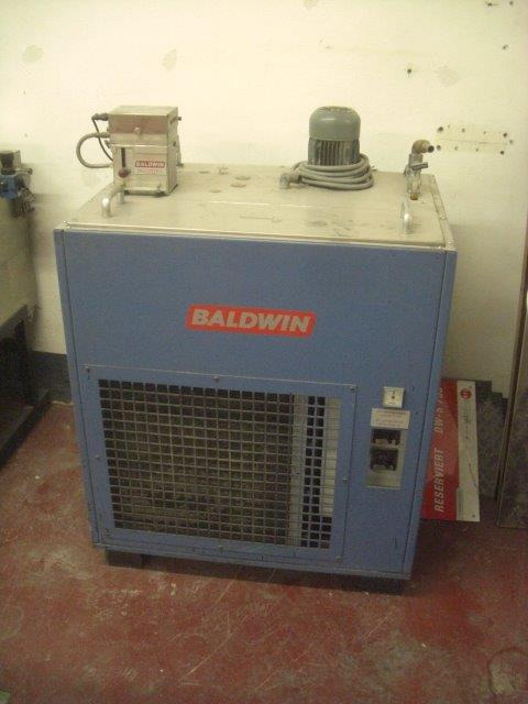 Used Baldwin Dampening cooler from Five Colour Offsetpress KBA Rapida RA 104-5 - Печатное оборудование: фото 3 Used Baldwin Dampening cooler from Five Colour Offsetpress KBA Rapida RA 104-5 - Печатное оборудование: фото 3