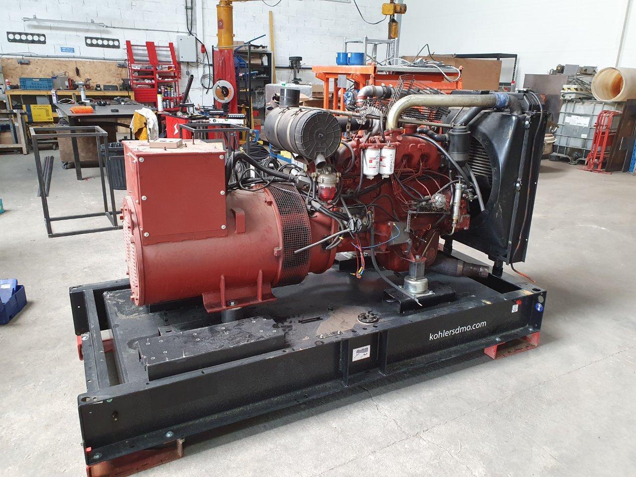 130 kVa IVECO 8061 SRI TURBO - Электрогенератор: фото 1 130 kVa IVECO 8061 SRI TURBO - Электрогенератор: фото 1