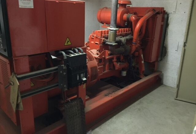 Renault 250 kVa - Электрогенератор: фото 1 Renault 250 kVa - Электрогенератор: фото 1