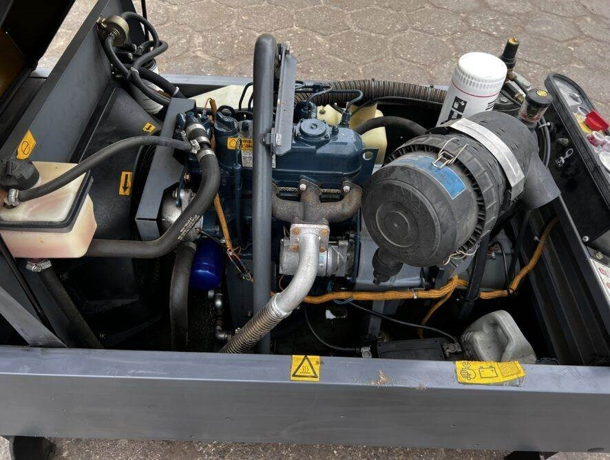 Atlas Copco Kompresor XAS47 - Воздушный компрессор: фото 4 Atlas Copco Kompresor XAS47 - Воздушный компрессор: фото 4