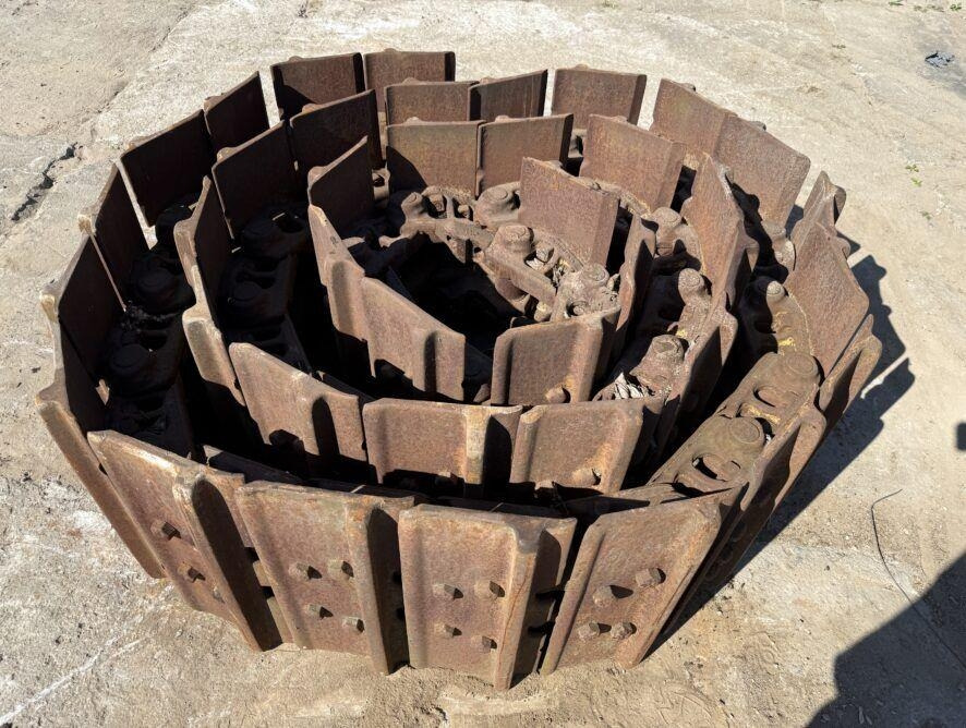 CAT D7 D8 XL - Рама/ Шасси для Строительной техники: фото 1 CAT D7 D8 XL - Рама/ Шасси для Строительной техники: фото 1