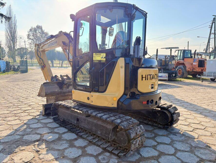 Hitachi ZX55U-5A - Мини-экскаватор: фото 5 Hitachi ZX55U-5A - Мини-экскаватор: фото 5