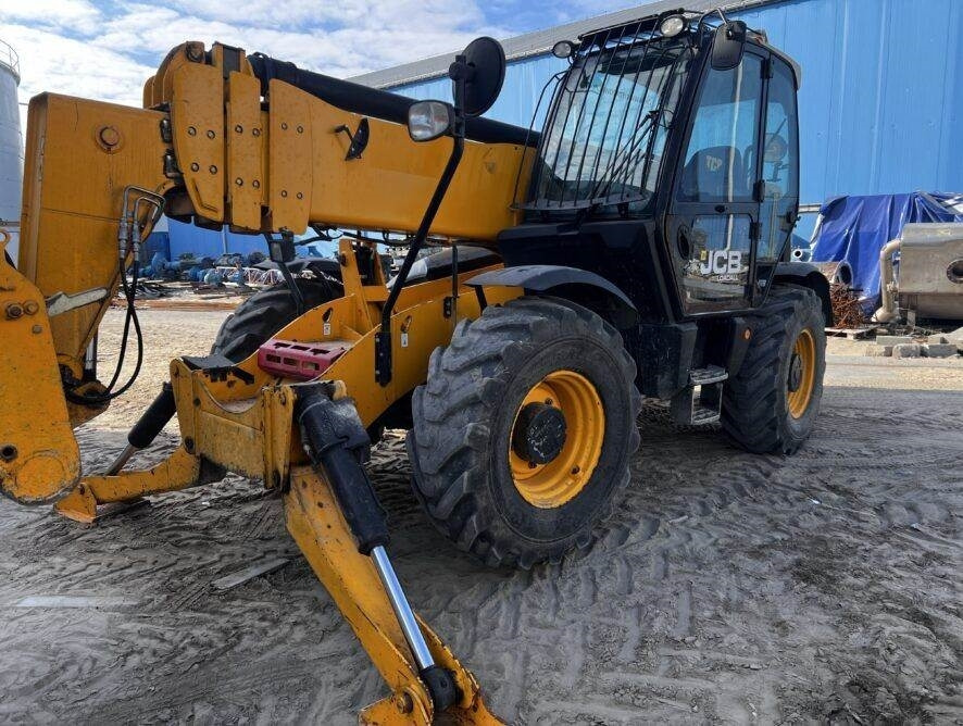 JCB 540-170 - Телескопический погрузчик: фото 1 JCB 540-170 - Телескопический погрузчик: фото 1