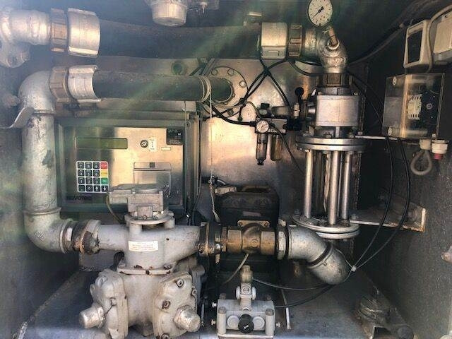 Mercedes-Benz Atego 818 5000l aircraft tank aviation airport  в лизинг Mercedes-Benz Atego 818 5000l aircraft tank aviation airport: фото 9 Mercedes-Benz Atego 818 5000l aircraft tank aviation airport  в лизинг Mercedes-Benz Atego 818 5000l aircraft tank aviation airport: фото 9